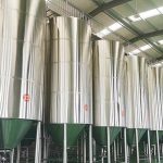 如何选择和配置五吨精酿啤酒设备？